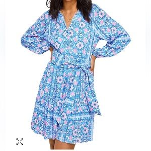 Vineyard Vines Bloom Scarf Print Dress size medium blues and pinks floral print